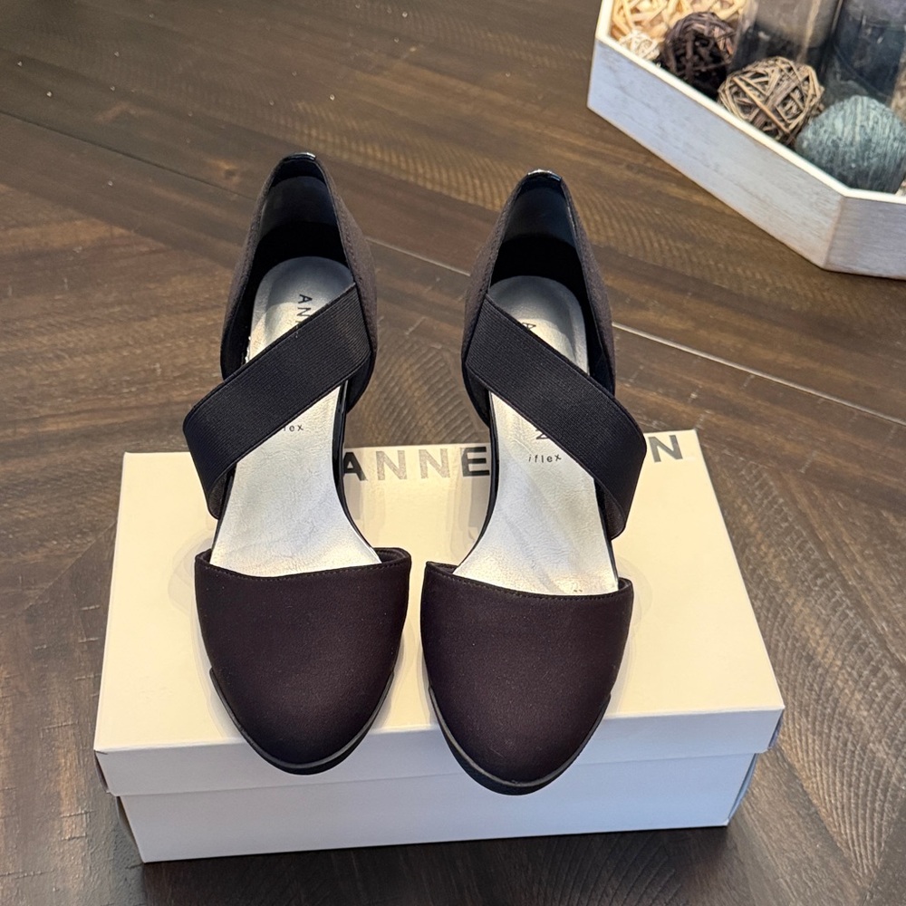Anne Klein Black and Brown Women's Heels